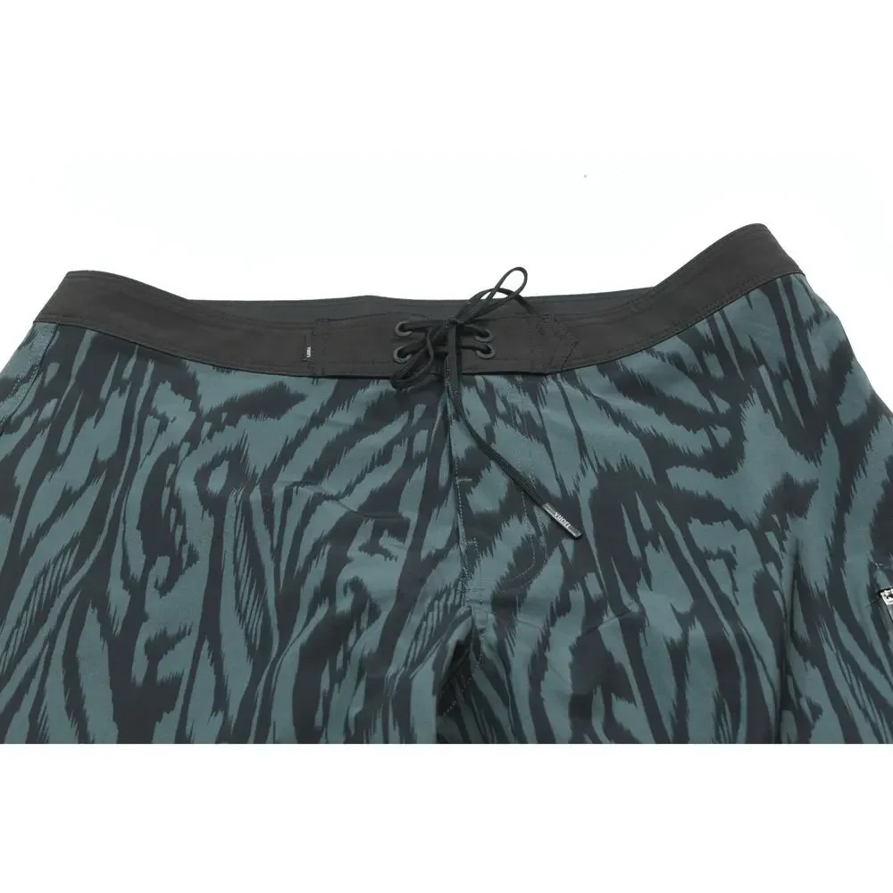 Vuori Infinity Board Shorts Mens 32 Smoked Beryl Mirage Drawstring Stretch Swim